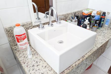 Casa à venda com 350m², 4 quartos e 2 vagas Casa à venda com 350m², 4 quartos e 2 vagasBanheiro da suíte 1