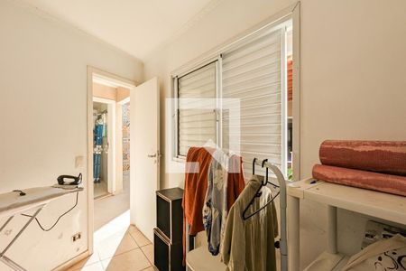 Casa à venda com 350m², 4 quartos e 2 vagas Casa à venda com 350m², 4 quartos e 2 vagasQuarto de serviço