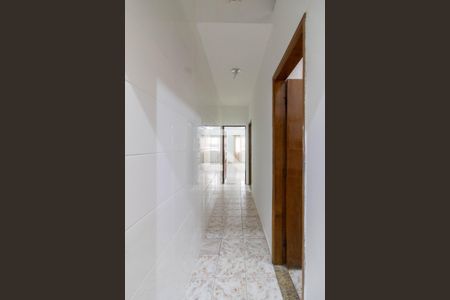 Casa à venda com 96m², 5 quartos e 1 vaga Casa à venda com 96m², 5 quartos e 1 vagaCorredor