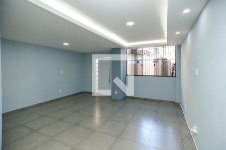 Sala  de casa à venda com 2 quartos, 210m² em Todos Os Santos, Rio de Janeiro