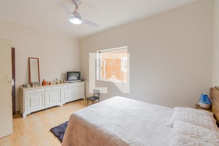 Casa à venda com 192m², 3 quartos e 5 vagas Casa à venda com 192m², 3 quartos e 5 vagasQuarto 3 - Suíte