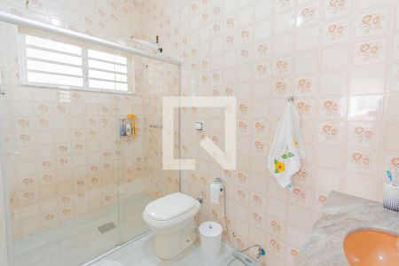 Casa à venda com 192m², 3 quartos e 5 vagas Casa à venda com 192m², 3 quartos e 5 vagasBanheiro da Suíte