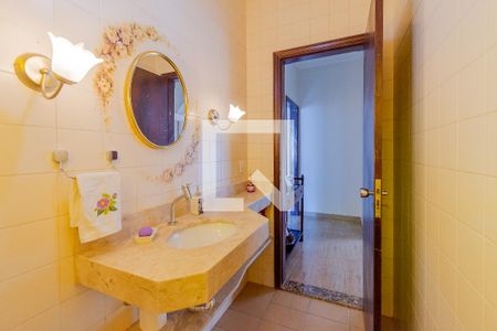 Casa à venda com 192m², 3 quartos e 5 vagas Casa à venda com 192m², 3 quartos e 5 vagasLavabo