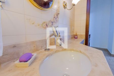 Casa à venda com 192m², 3 quartos e 5 vagas Casa à venda com 192m², 3 quartos e 5 vagasLavabo