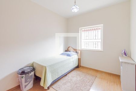 Casa à venda com 192m², 3 quartos e 5 vagas Casa à venda com 192m², 3 quartos e 5 vagasQuarto 1