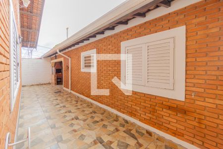 Casa à venda com 192m², 3 quartos e 5 vagas Casa à venda com 192m², 3 quartos e 5 vagasQuintal