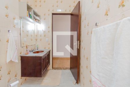 Casa à venda com 192m², 3 quartos e 5 vagas Casa à venda com 192m², 3 quartos e 5 vagasBanheiro Social