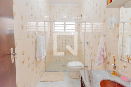 Casa à venda com 192m², 3 quartos e 5 vagas Casa à venda com 192m², 3 quartos e 5 vagasBanheiro Social