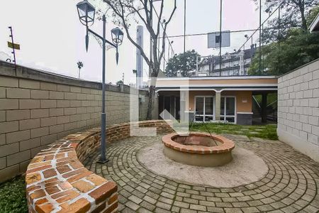 Casa de condomínio à venda com 375m², 5 quartos e 4 vagas Casa de condomínio à venda com 375m², 5 quartos e 4 vagasÁrea comum