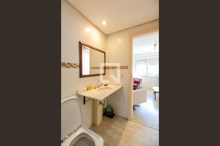 Casa de condomínio à venda com 375m², 5 quartos e 4 vagas Casa de condomínio à venda com 375m², 5 quartos e 4 vagasBanheiro da Suíte 3