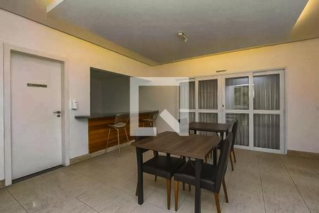 Casa de condomínio à venda com 375m², 5 quartos e 4 vagas Casa de condomínio à venda com 375m², 5 quartos e 4 vagasÁrea comum - Salão de festas