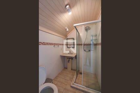 Casa de condomínio à venda com 375m², 5 quartos e 4 vagas Casa de condomínio à venda com 375m², 5 quartos e 4 vagasBanheiro da Suíte 4