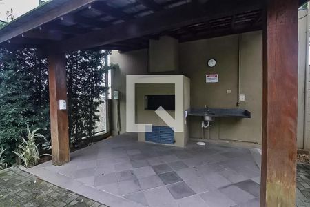 Casa de condomínio à venda com 375m², 5 quartos e 4 vagas Casa de condomínio à venda com 375m², 5 quartos e 4 vagasÁrea comum - Churrasqueira