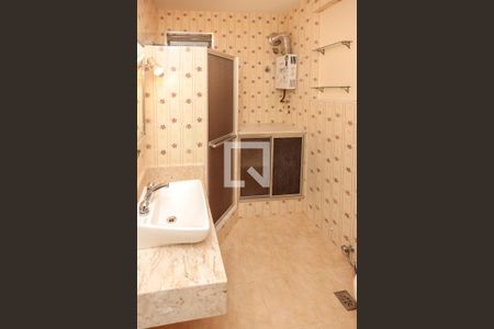 Apartamento à venda com 90m², 2 quartos e sem vaga Apartamento à venda com 90m², 2 quartos e sem vagaBanheiro