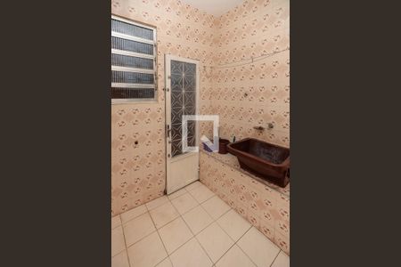 Apartamento à venda com 90m², 2 quartos e sem vaga Apartamento à venda com 90m², 2 quartos e sem vagaÁrea de Serviço