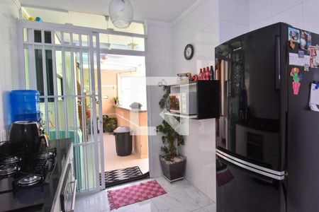 Casa para alugar com 120m², 3 quartos e 2 vagas Casa para alugar com 120m², 3 quartos e 2 vagasCozinha