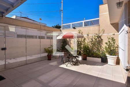 Casa para alugar com 120m², 3 quartos e 2 vagas Casa para alugar com 120m², 3 quartos e 2 vagasQuintal