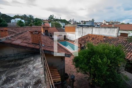 Casa à venda com 607m², 6 quartos e 6 vagas Casa à venda com 607m², 6 quartos e 6 vagasTerraço