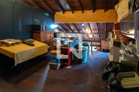 Casa à venda com 607m², 6 quartos e 6 vagas Casa à venda com 607m², 6 quartos e 6 vagasGaragem - Mezanino