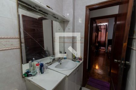 Apartamento à venda com 80m², 2 quartos e 1 vaga Apartamento à venda com 80m², 2 quartos e 1 vagaBanheiro
