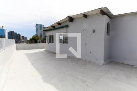 Apartamento à venda com 249m², 3 quartos e 2 vagas Apartamento à venda com 249m², 3 quartos e 2 vagasTerraço