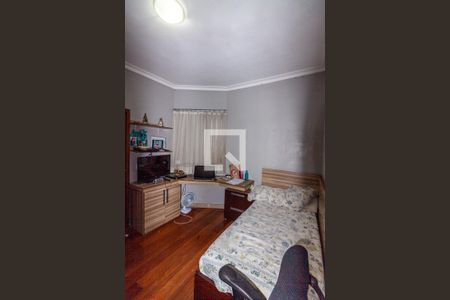 Casa à venda com 420m², 4 quartos e 5 vagassuíte 2