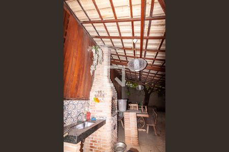 Casa à venda com 420m², 4 quartos e 5 vagasÁrea comum - Churrasqueira