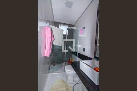 Casa à venda com 420m², 4 quartos e 5 vagassuíte 2