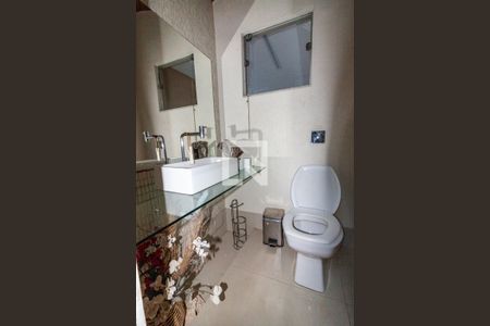 Casa à venda com 420m², 4 quartos e 5 vagasLavabo