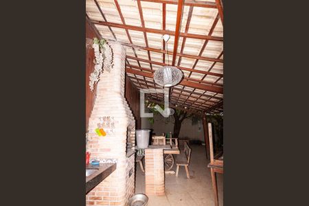 Casa à venda com 420m², 4 quartos e 5 vagasÁrea comum - Churrasqueira