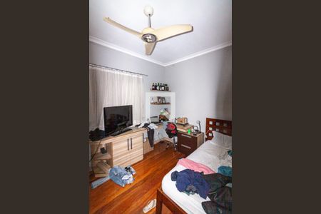 Casa à venda com 420m², 4 quartos e 5 vagasquarto 4