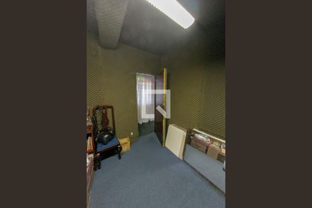 Casa à venda com 300m², 5 quartos e 4 vagasQuarto de Serviço