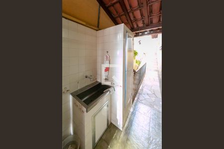 Casa à venda com 300m², 5 quartos e 4 vagasÁrea de Serviço