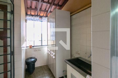 Casa à venda com 300m², 5 quartos e 4 vagasÁrea de Serviço