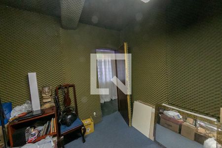 Casa à venda com 300m², 5 quartos e 4 vagasQuarto de Serviço