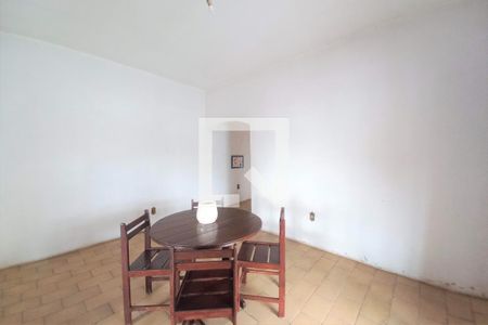 Casa à venda com 320m², 5 quartos e 3 vagasSala de Jantar