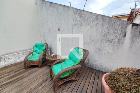 Casa à venda com 320m², 5 quartos e 3 vagasPiscina