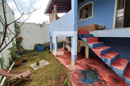Casa à venda com 320m², 5 quartos e 3 vagasQuintal