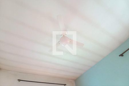 Casa à venda com 320m², 5 quartos e 3 vagasSuíte