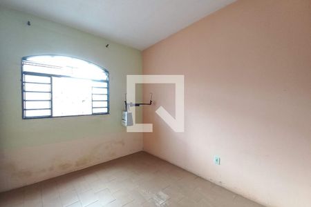 Casa à venda com 320m², 5 quartos e 3 vagasQuarto 1
