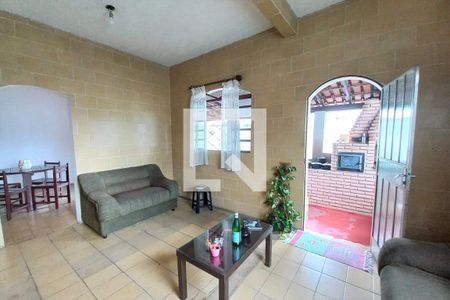 Casa à venda com 320m², 5 quartos e 3 vagasCozinha 1