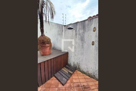 Casa à venda com 320m², 5 quartos e 3 vagasQuintal