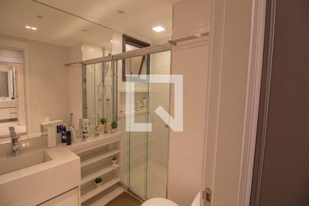 Apartamento à venda com 103m², 3 quartos e 2 vagas Apartamento à venda com 103m², 3 quartos e 2 vagasBanheiro da Suíte