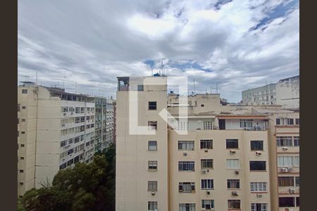 Sala vista de apartamento para alugar com 1 quarto, 70m² em Copacabana, Rio de Janeiro