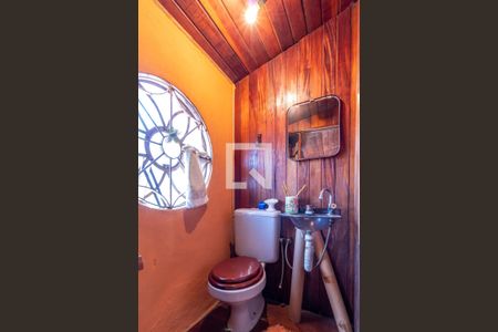 Casa à venda com 385m², 5 quartos e 2 vagasBanheiro do Sótão