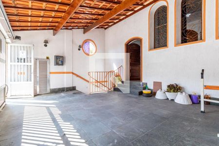 Casa à venda com 385m², 5 quartos e 2 vagasGaragem