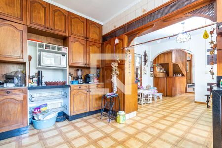 Casa à venda com 385m², 5 quartos e 2 vagasCozinha