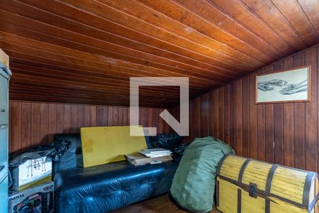 Casa à venda com 385m², 5 quartos e 2 vagasSótão