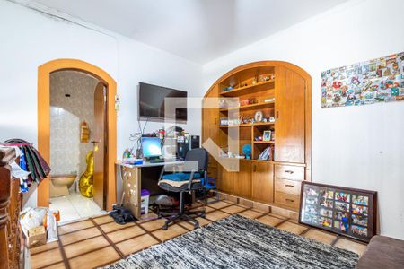 Casa à venda com 385m², 5 quartos e 2 vagasSuíte 3