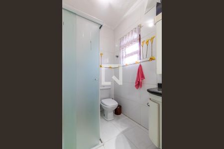 Casa à venda com 385m², 5 quartos e 2 vagasBanheiro da Suíte 2